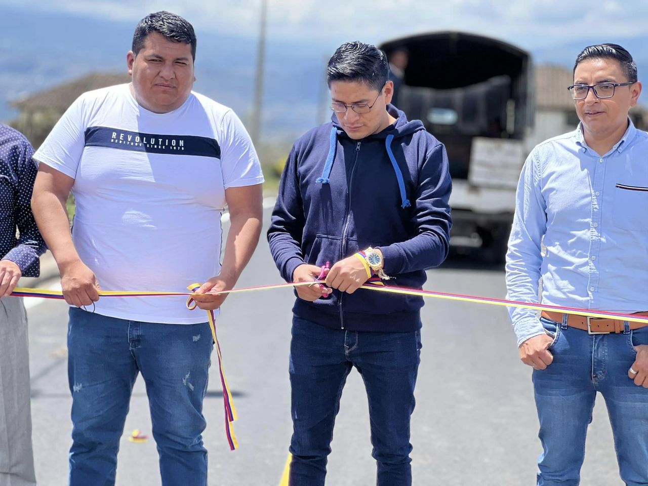 ¡𝐈𝐧𝐚𝐮𝐠𝐮𝐫𝐚𝐜𝐢𝐨́𝐧 𝐝𝐞𝐥 𝐀𝐬𝐟𝐚𝐥𝐭𝐚𝐝𝐨 𝐞𝐧 𝐞𝐥 𝐬𝐞𝐜𝐭𝐨𝐫 𝐝𝐞 𝐥𝐨𝐬 𝐬𝐢𝐞𝐭𝐞 𝐛𝐚𝐫𝐫𝐢𝐨𝐬 𝐝𝐞 𝐥𝐚 𝐩𝐚𝐫𝐫𝐨𝐪𝐮𝐢𝐚 𝐝𝐞 𝐒𝐚𝐧 𝐌𝐢𝐠𝐮𝐞𝐥𝐢𝐭𝐨!