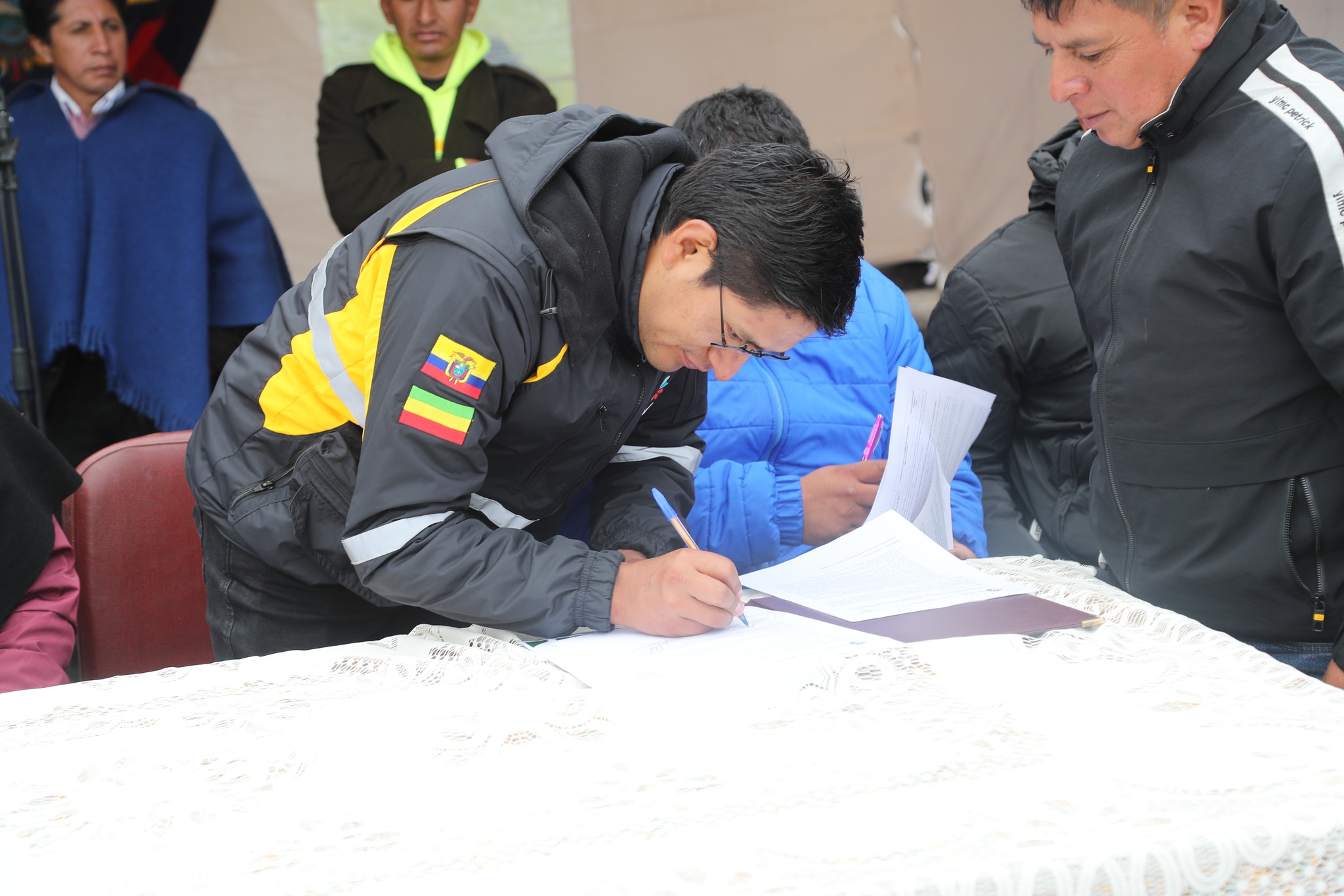 𝟐 𝐤𝐦 𝐝𝐞 𝐯𝐢́𝐚𝐬 𝐝𝐞 𝐩𝐫𝐢𝐦𝐞𝐫 𝐧𝐢𝐯𝐞𝐥 𝐞𝐧𝐭𝐫𝐞 𝐥𝐚 𝐂𝐨𝐦𝐮𝐧𝐚 𝐒𝐚𝐧 𝐌𝐚𝐫𝐜𝐨𝐬 𝐲 𝐓𝐚𝐬𝐢𝐧𝐭𝐞𝐨 𝐌𝐨𝐧𝐭𝐮𝐠𝐭𝐮𝐳𝐚